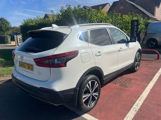 2017 Nissan Qashqai 1.2 DiG-T N-Connecta 5dr Xtronic