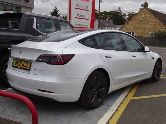 2021 Tesla Model 3 0.0 Long Range AWD 4dr Auto