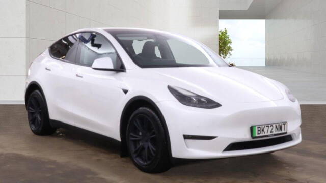 Tesla Model Y 0.0 Long Range AWD 5dr Auto MPV Electric WHITE