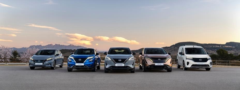 Nissan charges towards electrified future with new line-up and technologies