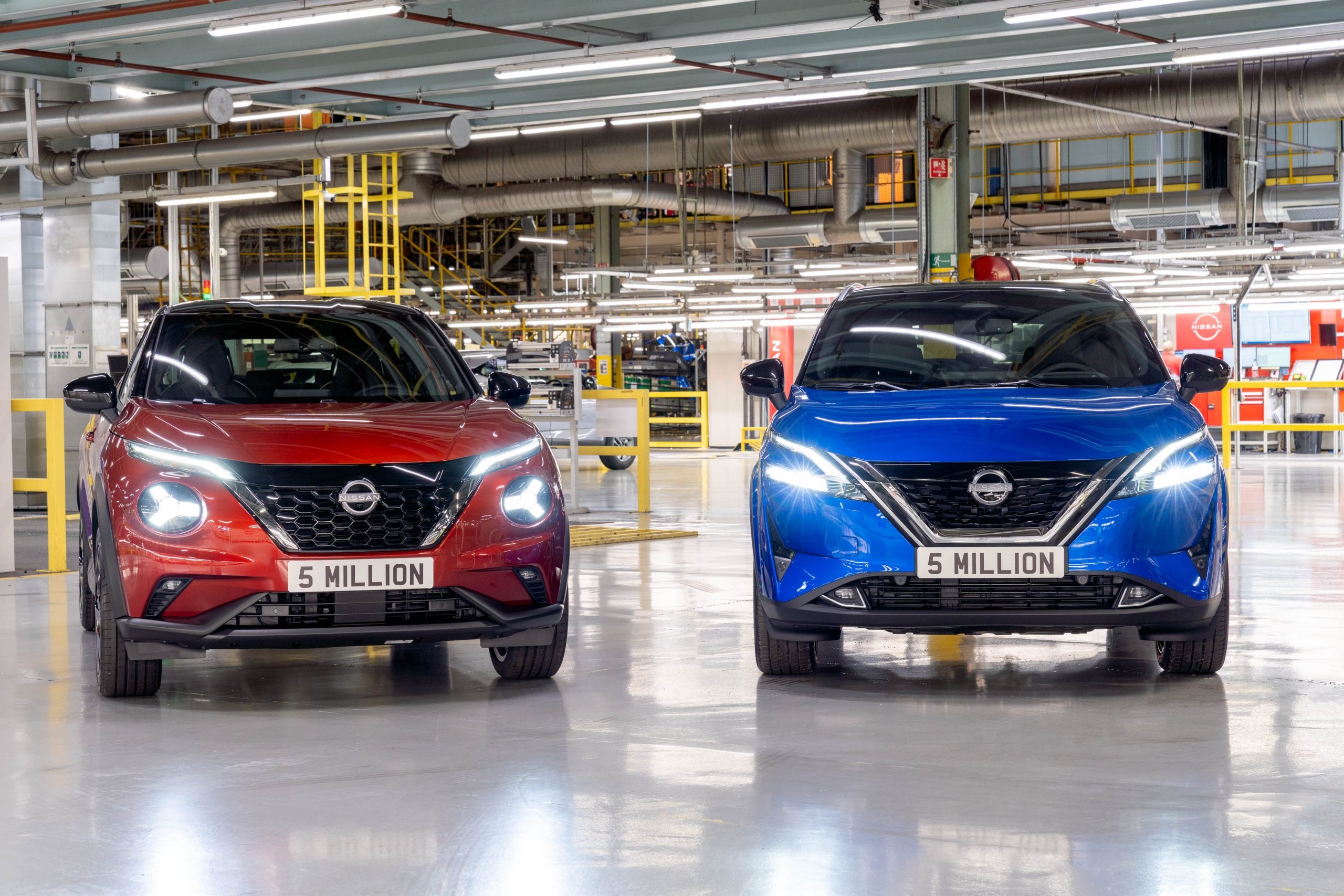Five million Nissan customers can’t be wrong!  Order books now open for electrified Juke and Qashqai