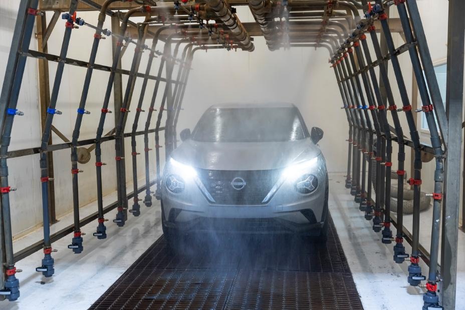 Nissan counts down to electric-only sales in Europe